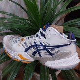 کتونی و کفش والیبال هندبال بسکتبال اسیکس متارایز کوالیتی در حد اورجینال ویتنام Asics Metarise