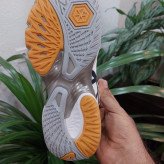 کتونی و کفش والیبال هندبال بسکتبال اسیکس متارایز یک کیفیت های کپی ویتنام Asics Metarise رنگ سفید نوار سورمه ای