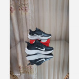 کتونی رانینگ نایک زوم ایکس nike zoom x کیفیت مستر کوالیتی ویتنام رویه چرم کتونی چرمی نایک لبخندی مشکی سفید