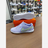 کفش فوتسال نایک لجند 10 ویتنام nike legend 10 فوتبال سالنی رنگ بنفش زرد