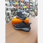 کتونی رانینگ و پیاده روی نایک ومرو پلاس مستر کوالیتی رنگ مشکی طوسی NIKE ZOOM X VOMERO PLUS