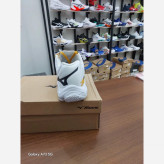 کتونی والیبال هندبال بسکتبال میزانو ویو لایتنینگ Z8 Mizuno Wave Lightning Z8 ویتنام
