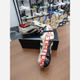 کفش فوتبال چمن آدیداس استوکدار بلینگام Predator Edge 2025 رنگ کرم مشکی یا بژ Adidas Predator رئال مادرید
