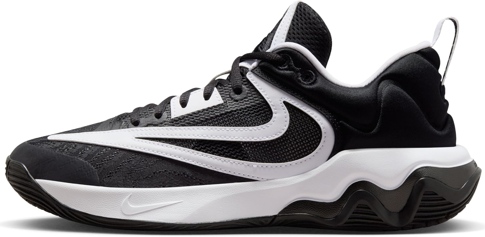 کتونی نایک جیانیس ۳ The Nike Giannis Immortality 3 Appears In Versatile “Black/White”ویتنام رنگ مشکی سفید