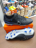 کفش فوتبال چمن نایک تیمپو لجند۱۰ استوکدار بندی رنگ مشکی آبیNike tempo Legend 10 academy FG