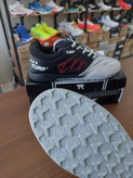 کفش فوتبال استوک ریز یا چمن مصنوعی تورف رنگ مشکی طوسی قرمز football shoes turf black Gery