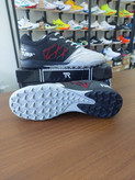 کفش فوتبال استوک ریز یا چمن مصنوعی تورف رنگ مشکی طوسی قرمز football shoes turf black Gery