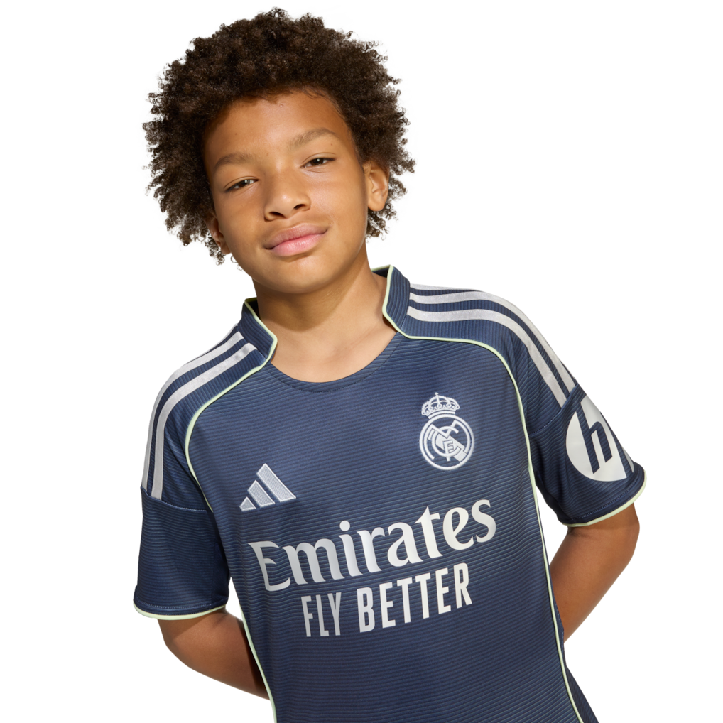 کیت دوم وتیشرت با شورت هواداری تیم رئال مادرید ۲۰۲۶ رنگ سورمه ای تایلندی کلاس A++ kit Real madrid 2026 بزرگسال