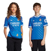 کیت سوم وتیشرت با شورت هواداری تیم رئال مادرید ۲۰۲۶ رنگ آبی تایلندی کلاس A++ kit Real madrid 2026 بچه گانه