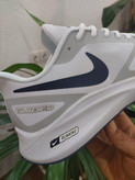 کتونی رانینگ و پیاده روی نایک گاید ۱۰ مستر کوالیتی رنگ سفید NIKE ZOOM