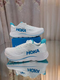 کفش رانینگ هوکا کلیفتون۱۰ کیفیت مستر کوالیتی طبیعت گردی روزمرگی رنگ سفید آبی HOKA M CLIFTON 10