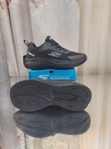 کتونی رانینگ اسکیچرزکیفیت مستر کوالیتی ویتنام رنگ مشکی sketchers archfit