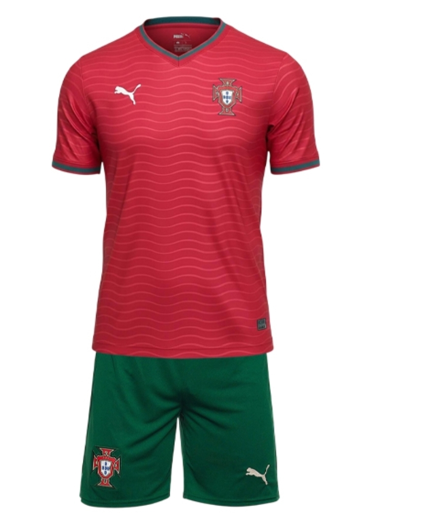 کیت هواداری تیشرت با شورت تیم ملی پرتغال 202۶ تایلندی کلاس A++ رنگ قرمزPUMA Portugal Home World Cup 2026 Soccer Jersey (Club Red/Green Lagoon)