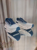 کتونی آن رانینگ کیوسی کلودزون - سایز 40 تا کتونی آن رانینگ کلودتیلت خاکستری کرم On Running Cloudtilt Rock SandOn Running QC Cloudzone color Levory tempseti-۴۵