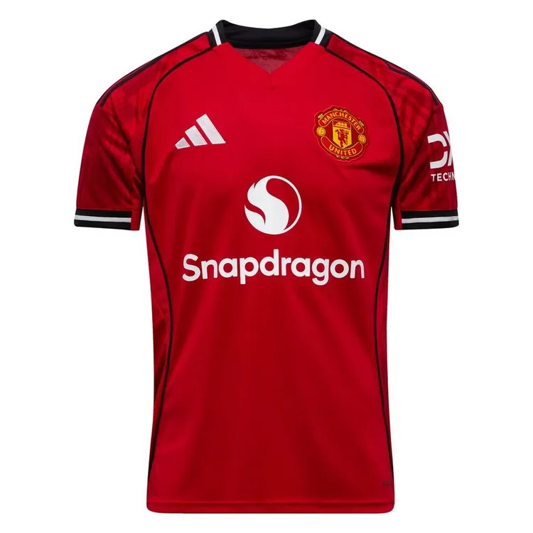 کیت پلیری منچستر یونایتد ۲۰۲۶ رنگ قرمز مسترکوالیتی تایلندی کلاس Manchester United Home Shirt 2025/26