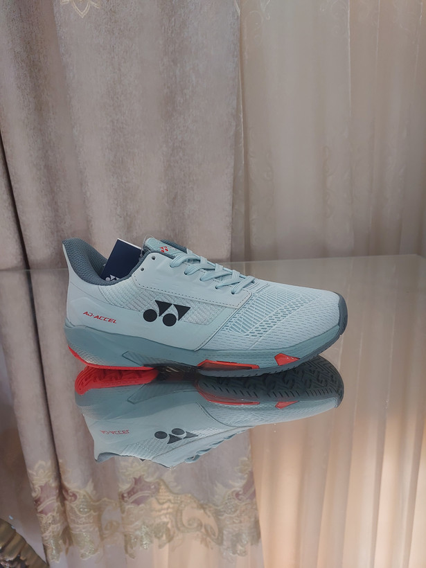 کفش بدمینتون و تنیس یونکس Yonex Women's and Men's Power Cushion Ad-Accel Sunset Red رنگ ابی آسمانی قرمز