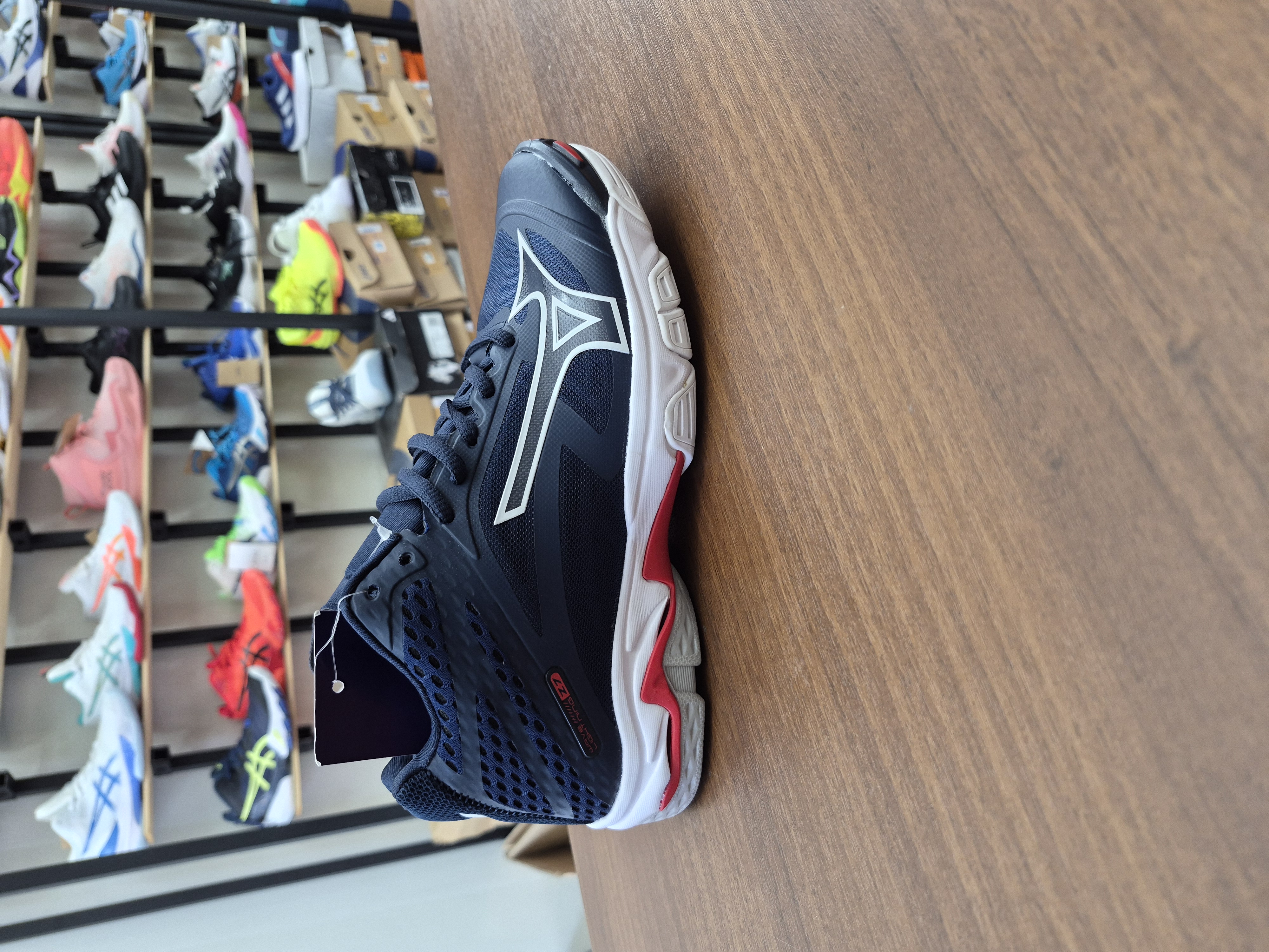 کفش والیبال هندبال بسکتبال میزانو لایتنینگ Z7 کیفیت های کپی ویتنام Mizuno wave lightning Z7 رنگ سورمه ای سفید قرمز