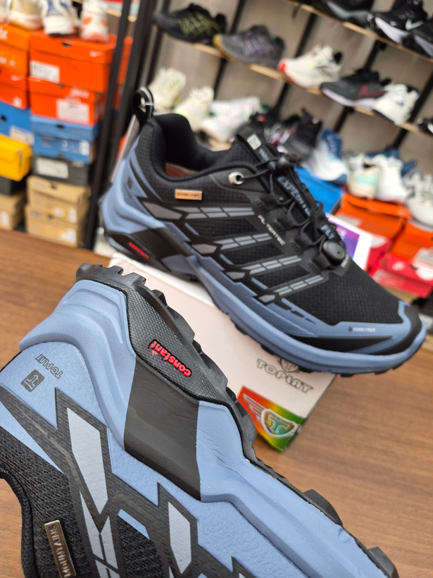 کفش ورزشی اورجینال ایرانر ترکینگ ضدآب رونی D2031 | سورمه ای مشکی Men's waterproof trekking shoes Roni D2031