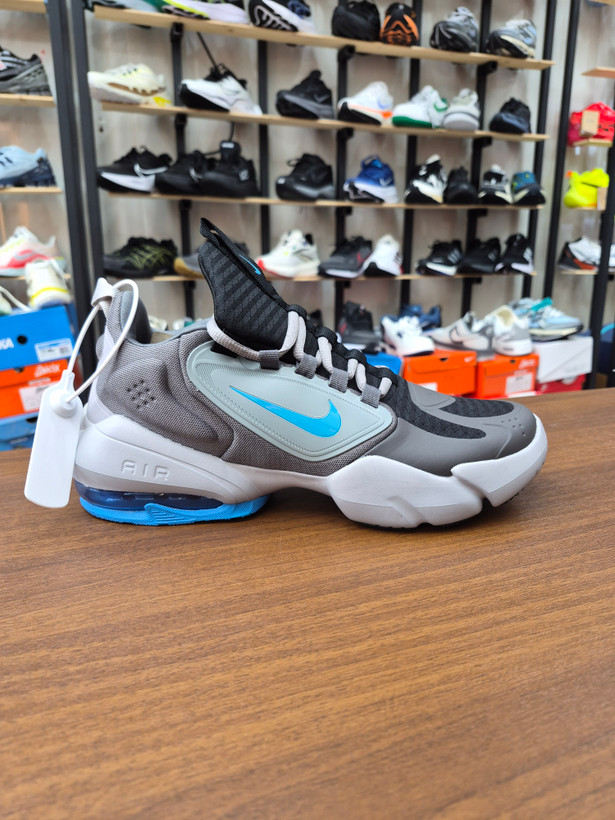 کفش اسپرت و لایف استایل نایک ساواج رنگ طوسی آبی زوم Nike Air max Savage