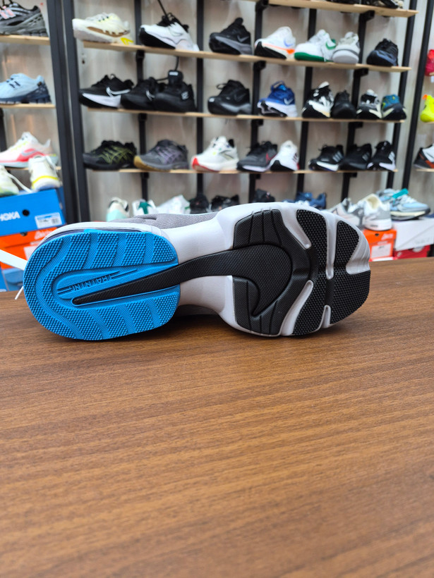 کفش اسپرت و لایف استایل نایک ساواج رنگ طوسی آبی زوم Nike Air max Savage