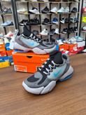 کفش اسپرت و لایف استایل نایک ساواج رنگ طوسی آبی زوم Nike Air max Savage