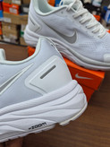 کفش اسپرت نایک زوم وینفلو 9 ایکس سفید NIKE ZOOM WINFLO 9X CZ6720-014