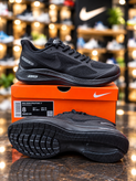 کتونی رانینگ و پیاده روی نایک گاید ۱۰ مستر کوالیتی رنگ مشکی NIKE ZOOM
