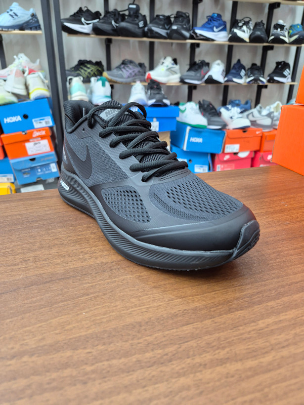 کتونی رانینگ و پیاده روی نایک گاید ۱۰ مستر کوالیتی رنگ مشکی NIKE ZOOM
