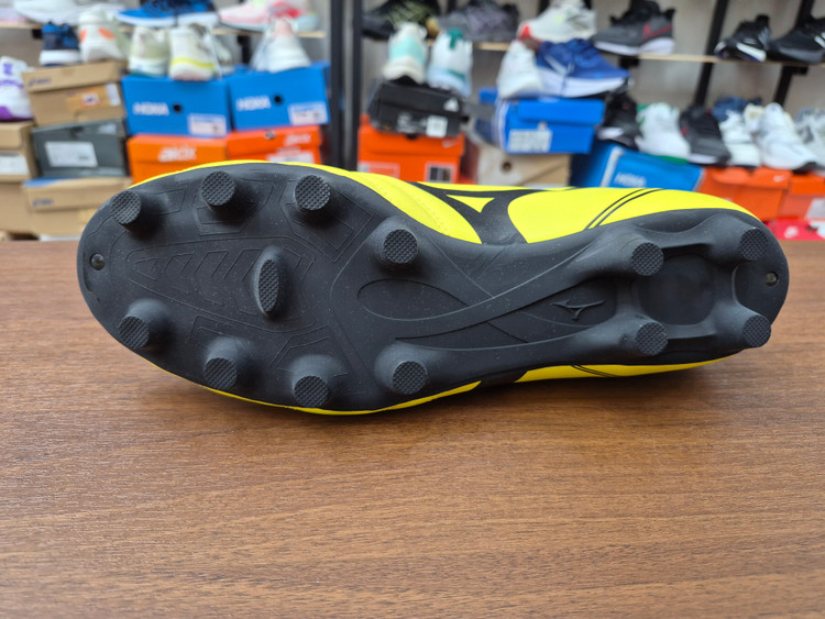 کفش فوتبال استوک دار کفش فوتبال میزانو مورلیا Mizuno Morelia Neo MDسفید ابی سبز Mizuno Morelia Neo