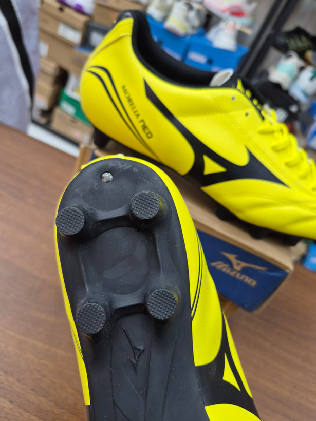 کفش فوتبال استوک دار کفش فوتبال میزانو مورلیا Mizuno Morelia Neo MDسفید ابی سبز Mizuno Morelia Neo