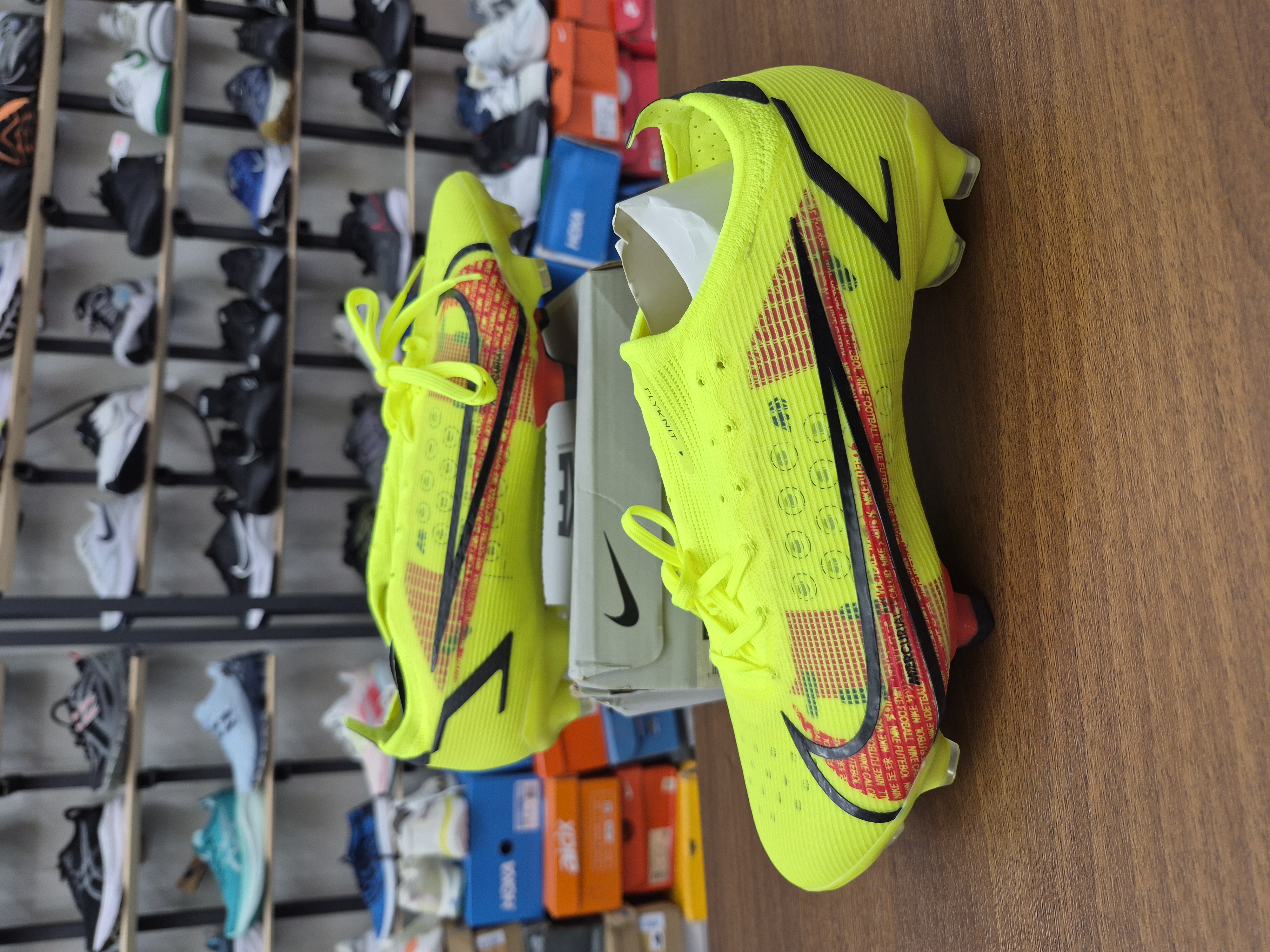 کفش فوتبال استوک دار نایک مرکوریال Nike Mercurial Vapor 14 Elite FG
