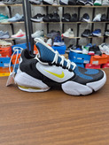 کفش اسپرت و لایف استایل نایک ساواج رنگ سورمه ای سفید زرد زوم Nike Air max Savage