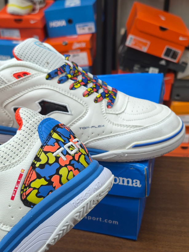 کفش فوتسال جوما تاپ فلکس سایز 40تا 45 JoFutsal shoes Top Flex Rebound 22 indoor white blue